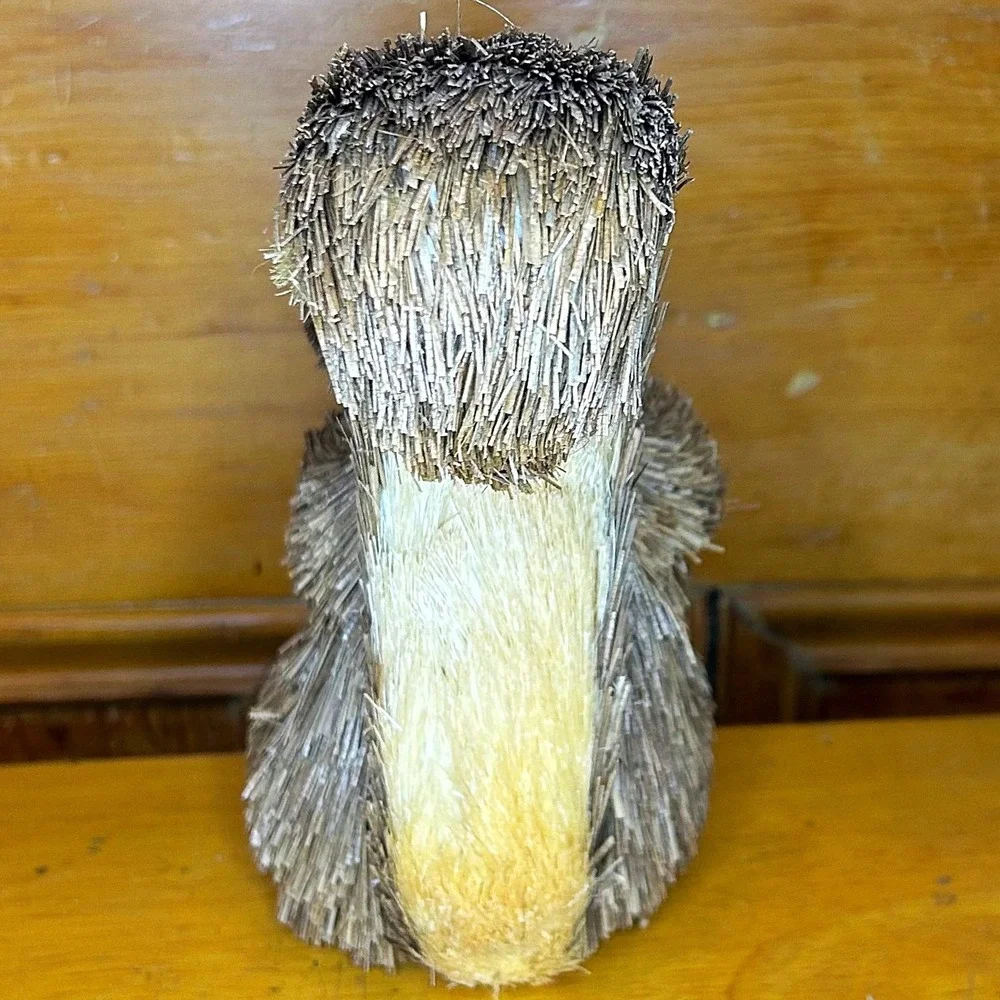 Sisal Squirrel Figurine Small Brown‎ Bristle Burlap Decor 8.5
